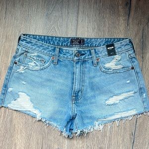 Low rise short